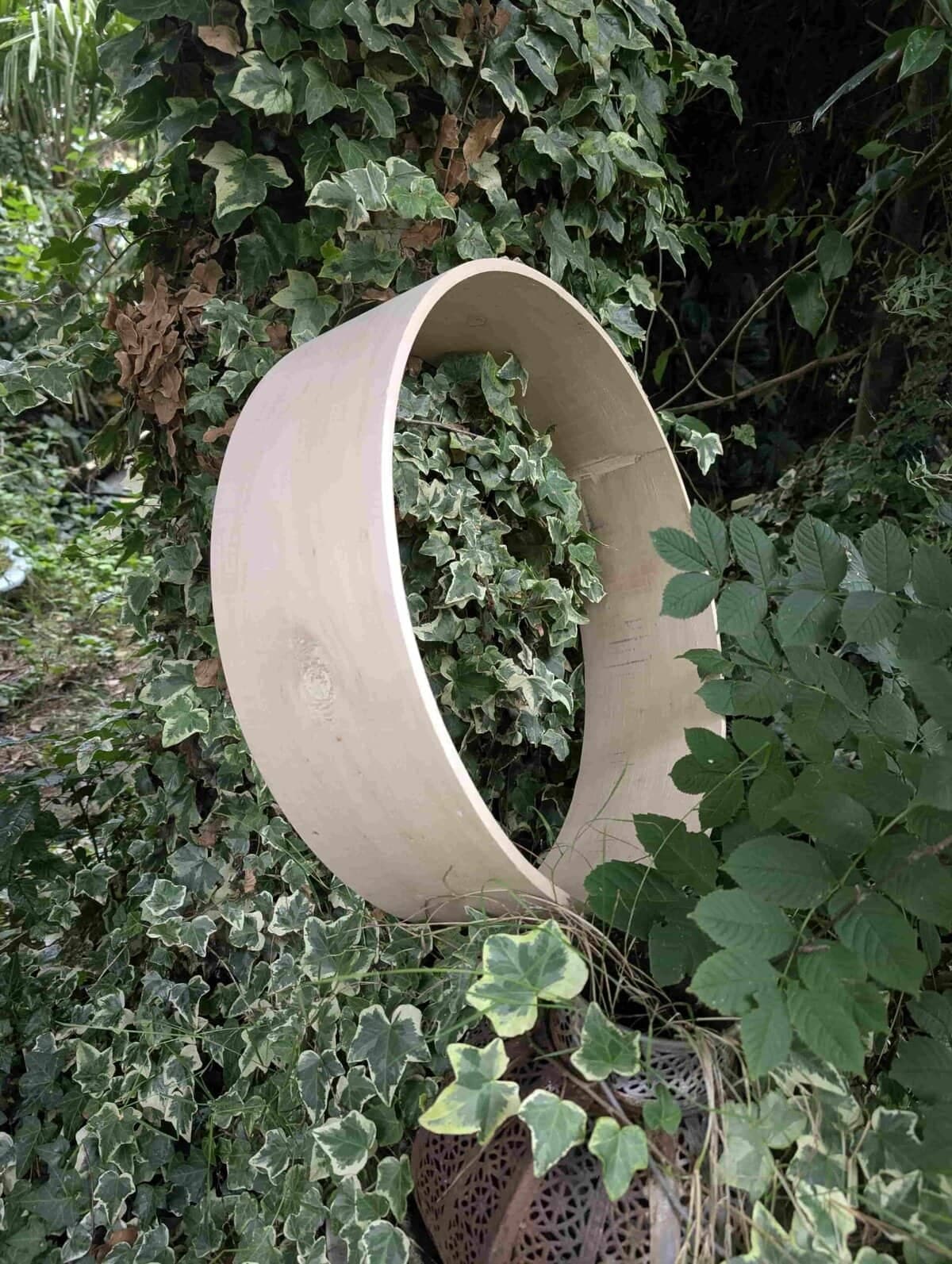Frames for double-sided shamanic drums