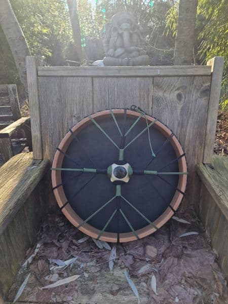 Sjamanendrum Geit op Wilg en Kambaba Jaspis| Sjamaan.nl