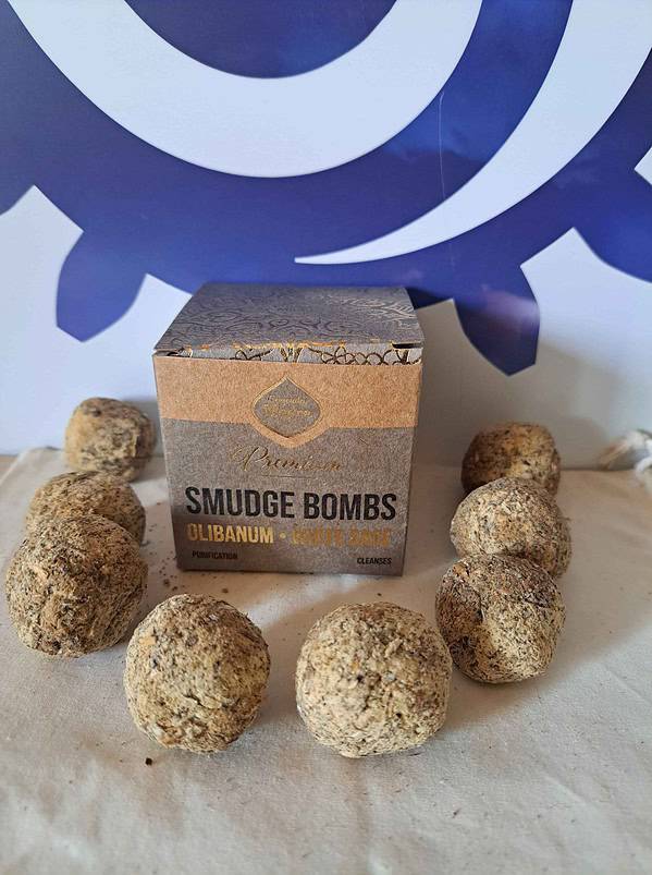 Premium Smudge Bombs Olibanum & Witte Salie | Smudges | Sjamaan.nl