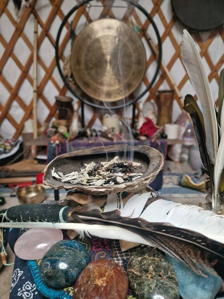 Smudge salie met veer